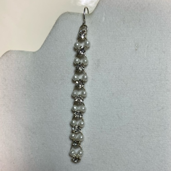 Silver tone women pearl and white rhinestone long drop earrings. Used. - Picture 3 of 5